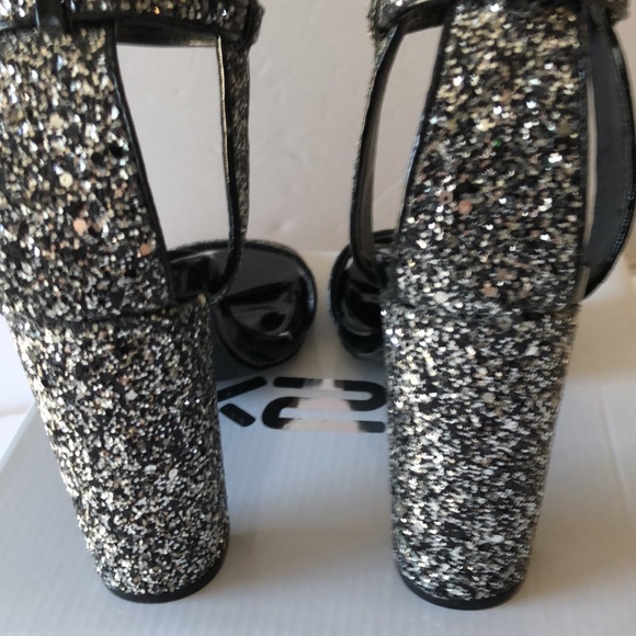 NWT Gorgeous Brand New Sandals with Black Shimmers. - Picture 3 of 15